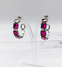 Load image into Gallery viewer, Harlow Hoop Earrings
