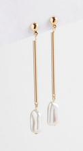 Load image into Gallery viewer, Pearl Linear Earring
